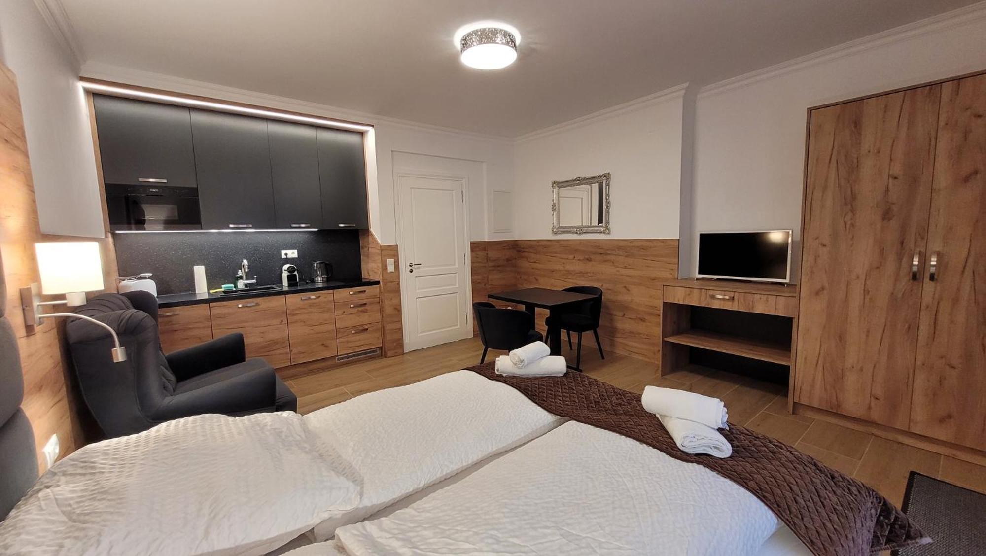 Vienna Premium Apartments - Self Check-In Екстериор снимка